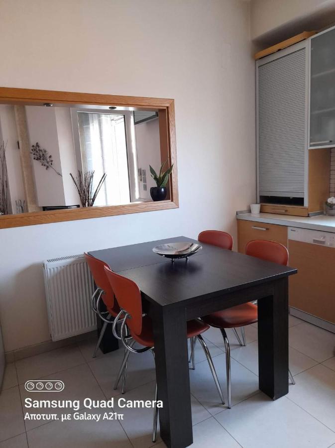 Museum Apartment Volos Bagian luar foto
