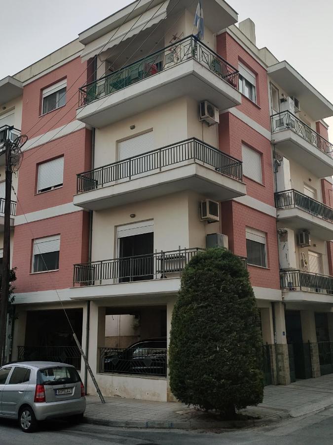 Museum Apartment Volos Bagian luar foto