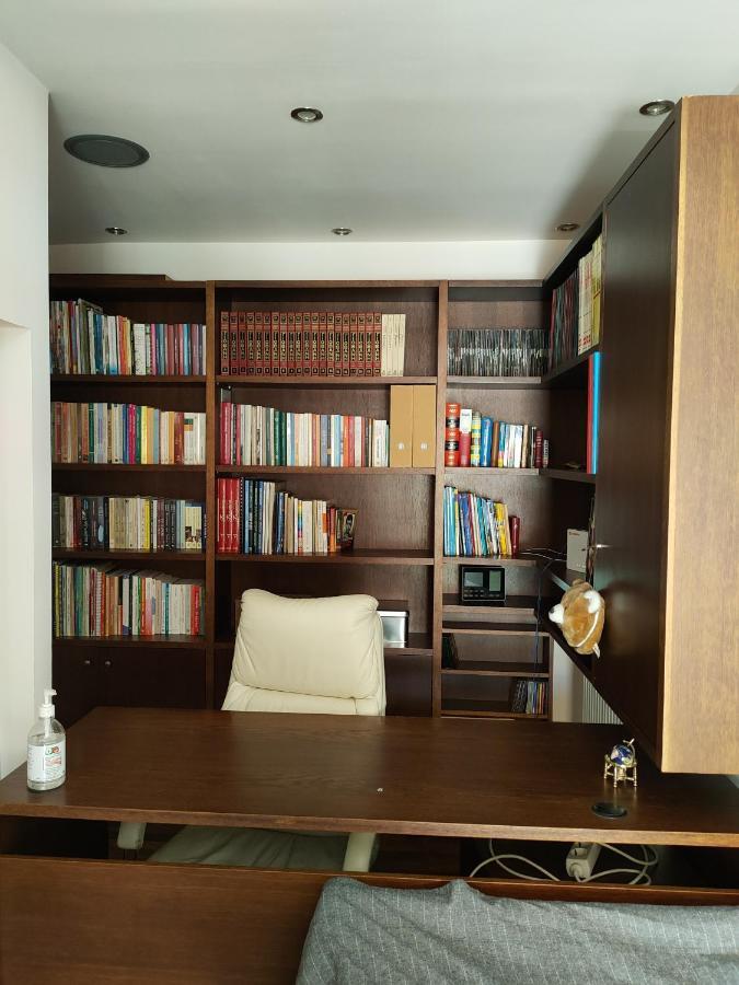 Museum Apartment Volos Bagian luar foto