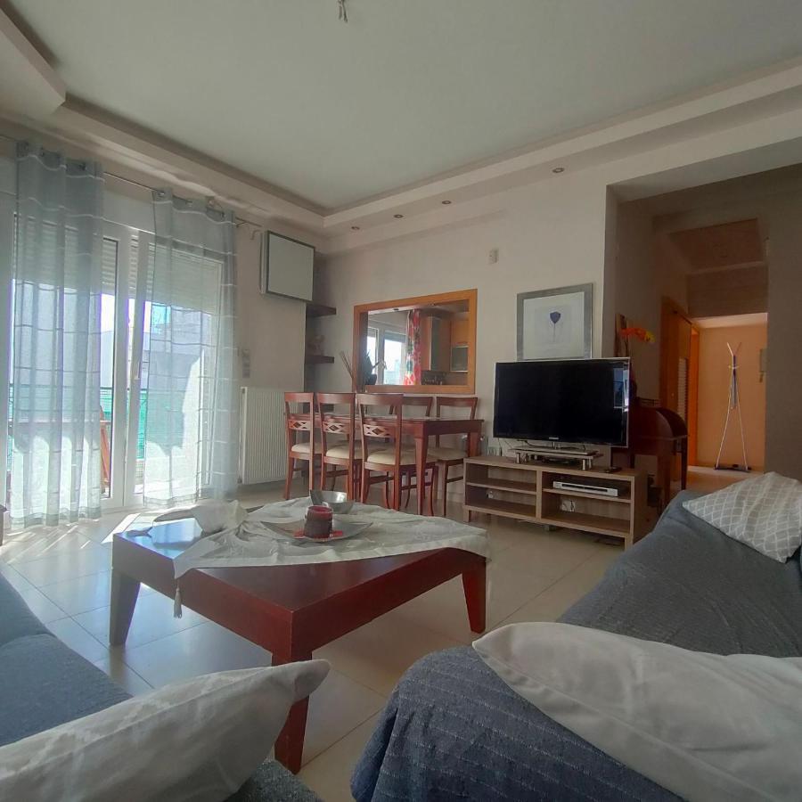Museum Apartment Volos Bagian luar foto