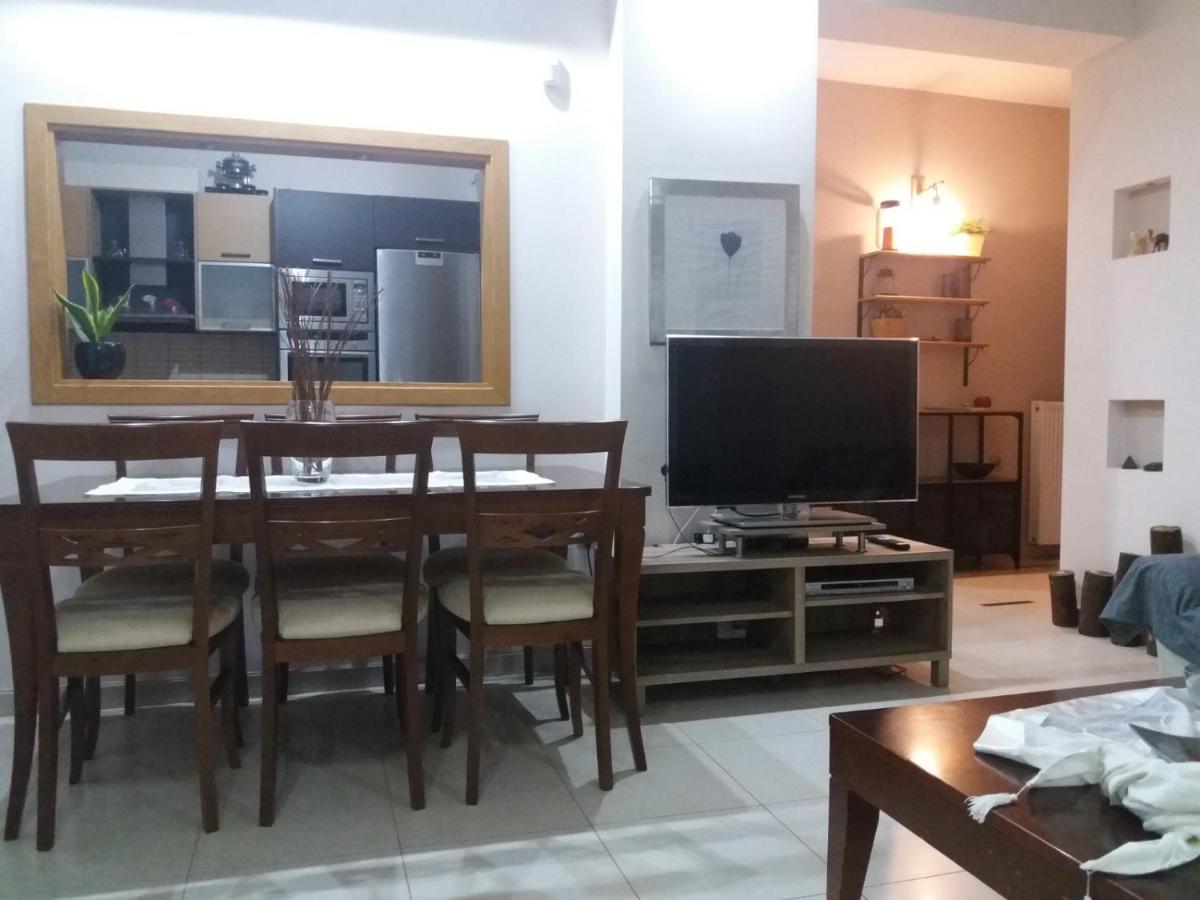 Museum Apartment Volos Bagian luar foto