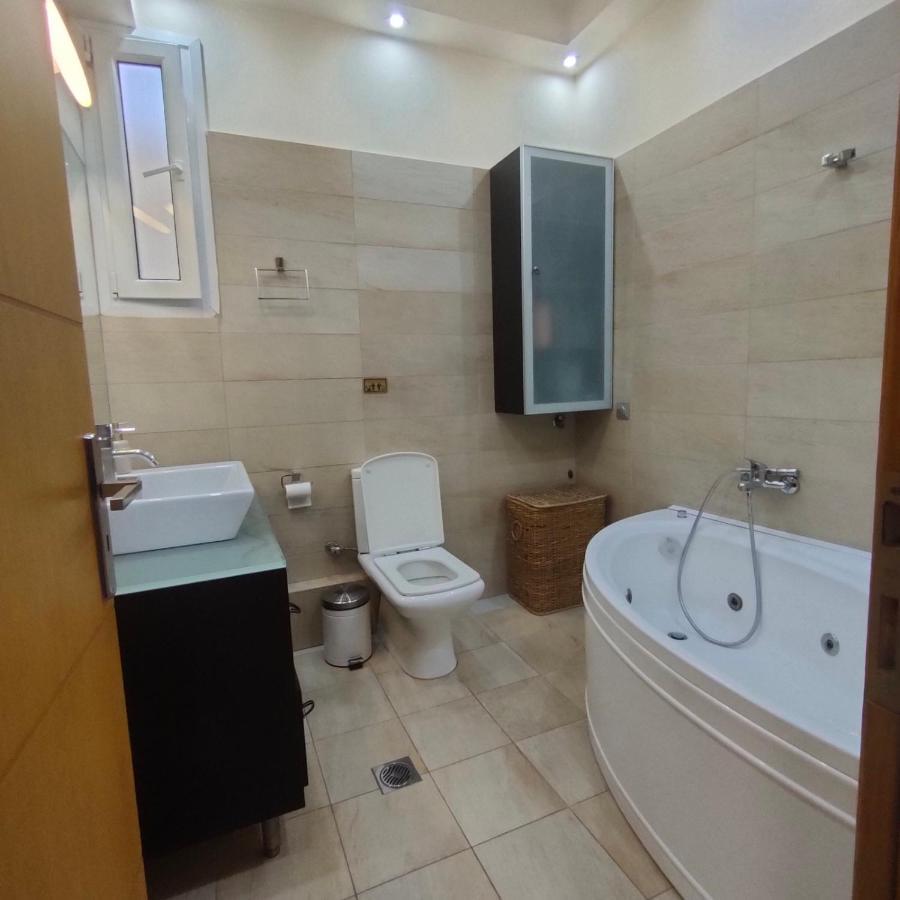 Museum Apartment Volos Bagian luar foto